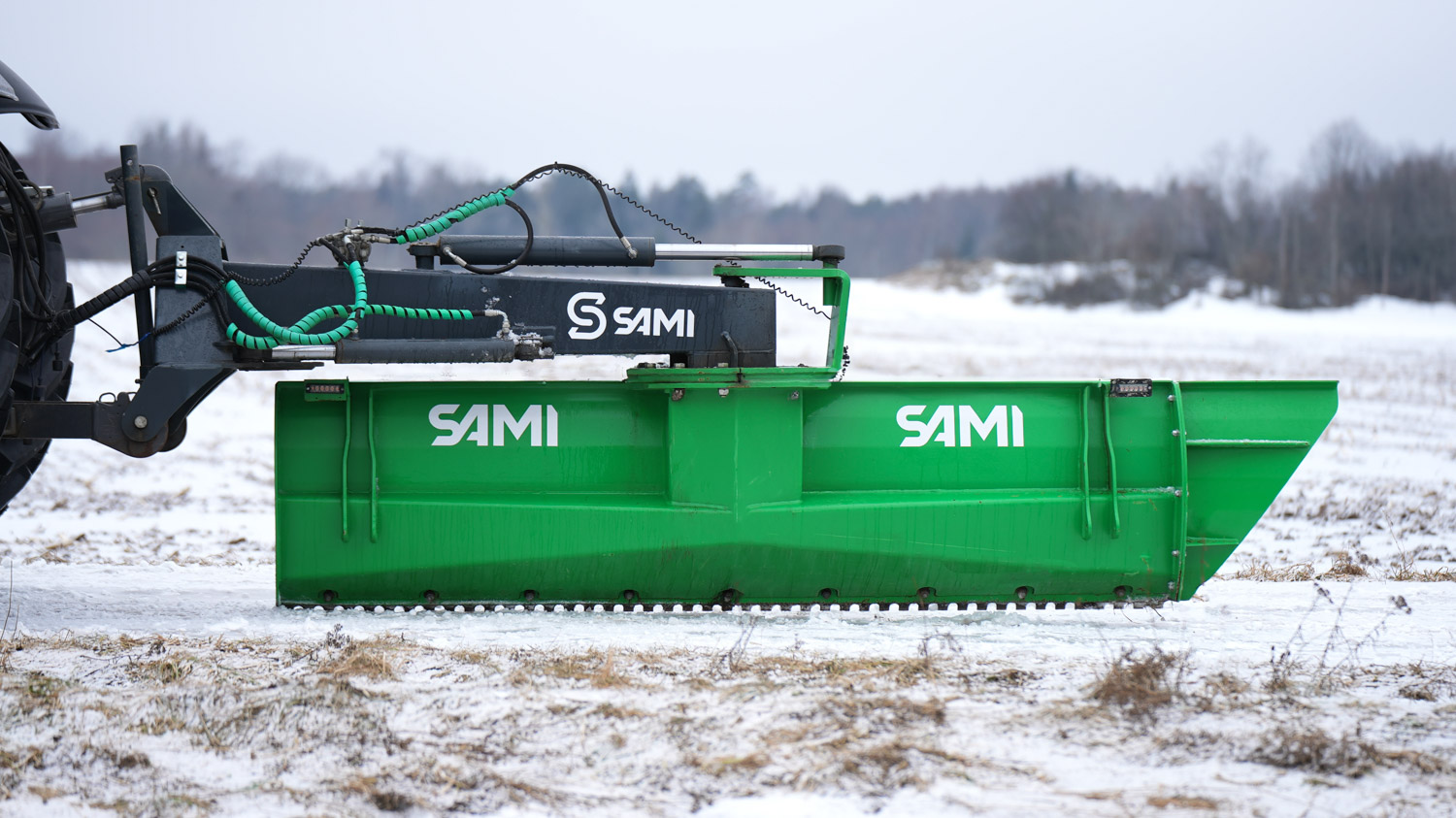 SAMI PRO-takalana Fendt 724 -traktorissa