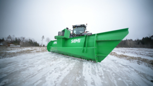 SAMI PRO-takalana Fendt 724 -traktorissa