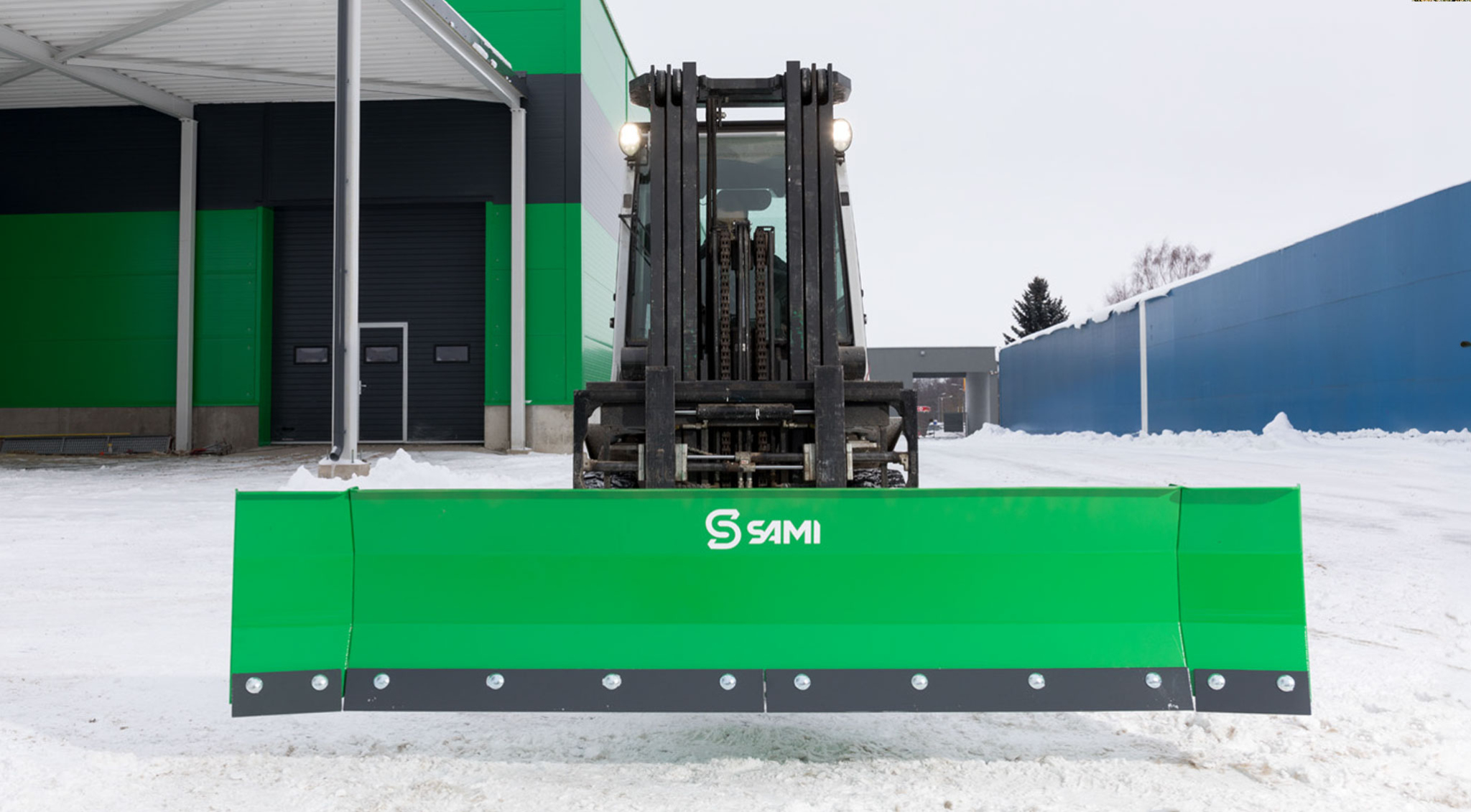 SAMI-FL-sarjan-etuaurat-trukkipiikkeihin